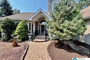 555 Eagle Dr, Middle Smithfield, PA 18302 - Photo 3