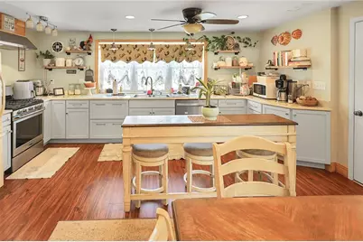 9916 Canterbury Road, Other PA Counties, PA 19114 - Photo 3