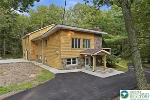 158 Pineknoll Dr, Kidder Twp, PA 18624 - Photo 3