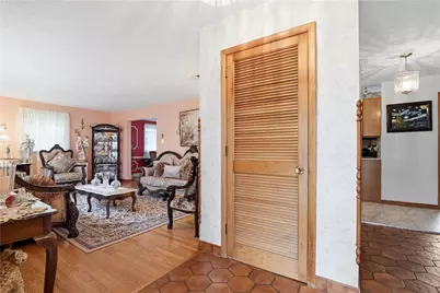 3303 Barklay Road, Whitehall Township, PA 18052 - Photo 5