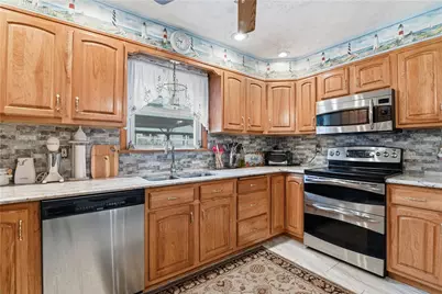 3303 Barklay Road, Whitehall Township, PA 18052 - Photo 9