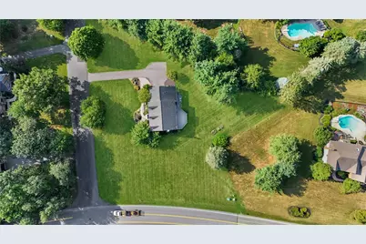 8348 Pheasant Run, Upper Macungie Township, PA 18051 - Photo 7