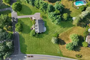 8348 Pheasant Run, Upper Macungie Township, PA 18051 - Photo 7