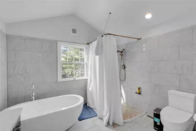 8348 Pheasant Run, Upper Macungie Township, PA 18051 - Photo 33