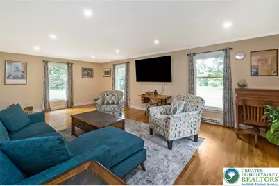 1553 Surrey Road, Lower Saucon Township, PA 18015 - Photo 15
