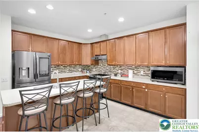 8638 Mayfair Court, Upper Macungie Township, PA 18031 - Photo 23