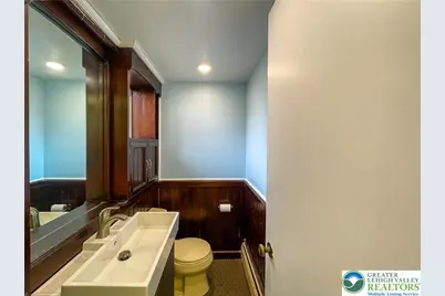6869 Spring Creek, Lower Macungie Township, PA 18062 - Photo 17