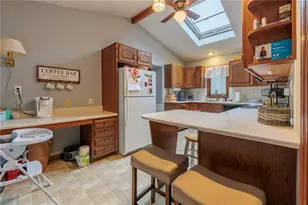 1910 E Jonathan St, Allentown City, PA 18109 - Photo 11