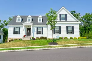 4518 Old Saucon Rd, Bethlehem City, PA 18015 - Photo 1
