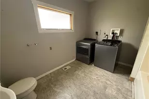46 E Hazard St, Summit Hill, PA 18250 - Photo 15