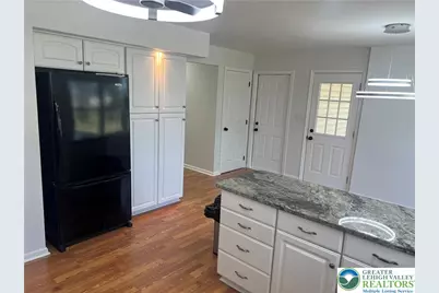 2593 Halleck Drive, Whitehall Township, PA 18052 - Photo 11