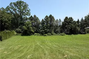 2552 Spring St, North Whitehall Township, PA 18037 - Photo 9