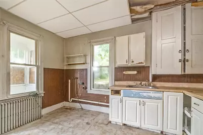 703 William, Pen Argyl, PA 18072 - Photo 17