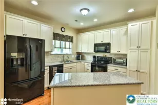 2615 Union Ct, Hanover Twp, PA 18017 - Photo 9