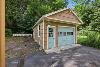 63 Oak Street, Delaware Water Gap, PA 18327 - Photo 15