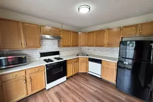 1943 Willings Ln, Lower Saucon Township, PA 18055 - Photo 5