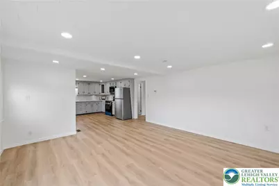 326 Main Street, Stockertown Boro, PA 18083 - Photo 13
