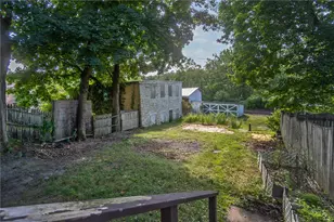 244 S Main St, Bangor, PA 18013 - Photo 33