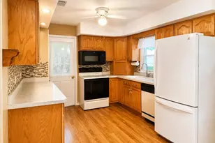 32 W Sylvan Dr, Allen Township, PA 18067 - Photo 13