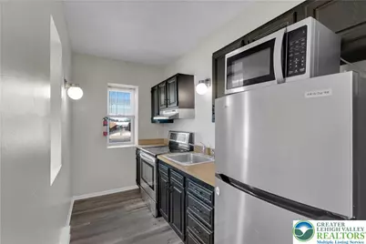 439 W Walnut Street, Allentown City, PA 18102 - Photo 3
