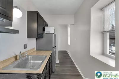 439 W Walnut Street, Allentown City, PA 18102 - Photo 5