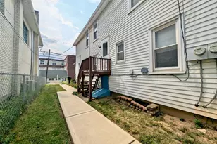 1083 Main St, Hellertown, PA 18055 - Photo 3