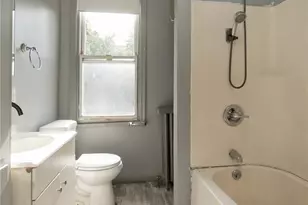 30 N 10th St, Easton, PA 18042 - Photo 21