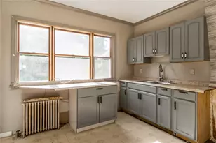 30 N 10th St, Easton, PA 18042 - Photo 15