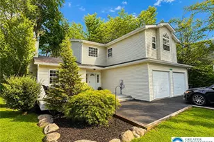 113 St Regis Walk, Coolbaugh Twp, PA 18466 - Photo 1
