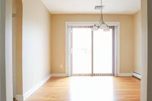632 W Greenleaf St, Emmaus Boro, PA 18049 - Photo 13