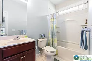6722 American Way, Hanover Twp, PA 18017 - Photo 27