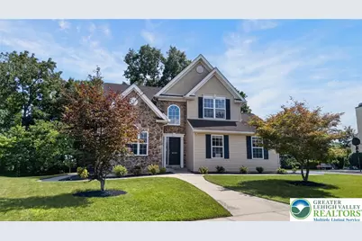 4130 Redbud Drive E, Whitehall Township, PA 18052 - Photo 5