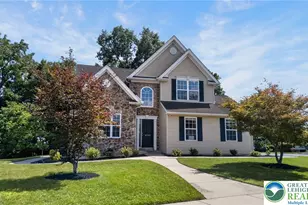 4130 Redbud Dr E, Whitehall Township, PA 18052 - Photo 5