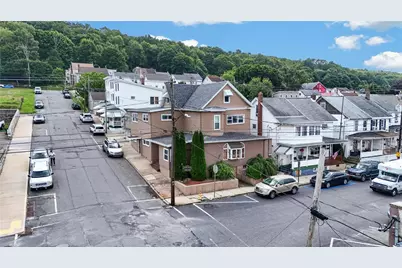 340 E Bertsch, Lansford, PA 18232 - Photo 3