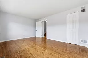 727 Emaus Ave W, Allentown City, PA 18103 - Photo 5