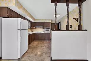 33 N Beech Rd, Wilkes Barre, PA 18705 - Photo 11