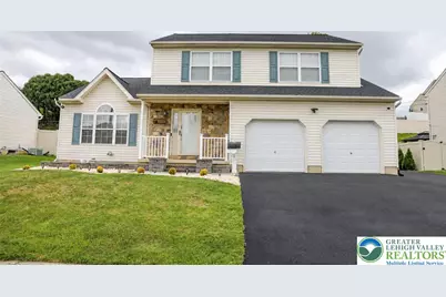 1412 Stanford Road, Bethlehem City, PA 18018 - Photo 1
