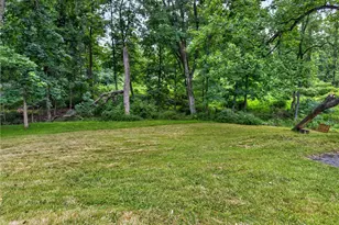 203 Ruth St, Portland Boro, PA 18351 - Photo 49