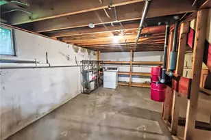 203 Ruth St, Portland Boro, PA 18351 - Photo 39