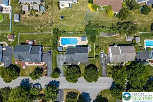 4003 Redwood Dr, Bethlehem Township, PA 18020 - Photo 11
