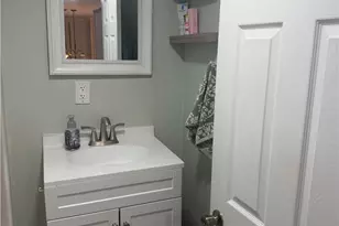 339 S Wayne St, Orwigsburg, PA 17961 - Photo 11