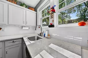 2051 W Livingston St, Allentown City, PA 18104 - Photo 15