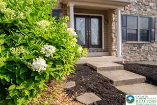 448 E Beil Ave, Upper Nazareth Twp, PA 18064 - Photo 5