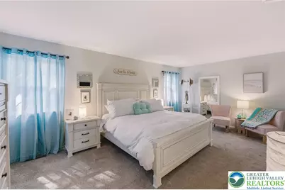 124 Brookfield Drive, Macungie Boro, PA 18062 - Photo 13