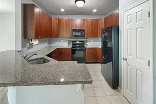 280 Milkweed Dr, Upper Macungie Township, PA 18104 - Photo 3