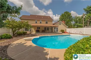 1039 Miriam Dr, Lower Macungie Township, PA 18049 - Photo 21