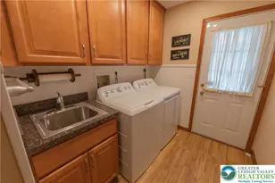 1039 Miriam Dr, Lower Macungie Township, PA 18049 - Photo 11