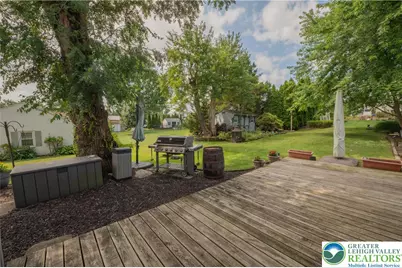 30 N 38th Street, South Whitehall Township, PA 18104 - Photo 19