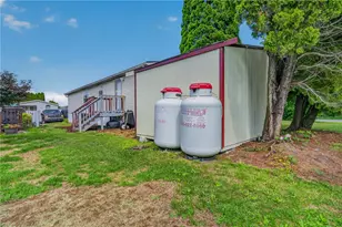 273 Pine Cone Ct, East Allen Township, PA 18014 - Photo 43