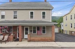 80 E Mill St, Nesquehoning Boro, PA 18240 - Photo 3